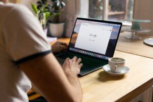 Structured Data for Google AI Overviews: Why Publishers Are Already Behind Before They Even Start