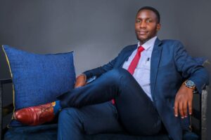 Old Navy’s Latest Executive Play: Michael Francis to Lead Customer Strategy in a No-BS Turnaround Bid