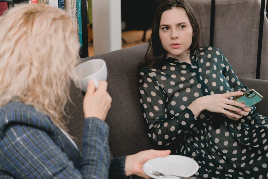 Tuesday’s Airy Exchange: Conversations Under an Aquarian Moon
