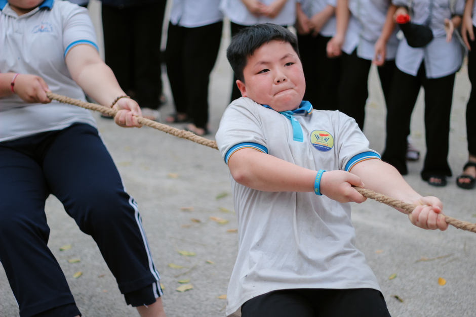 Wednesday's Tug-of-War: Balancing Power and Communication