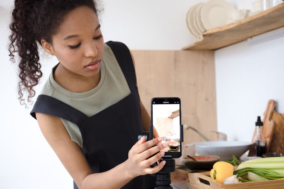 Cuisinart’s TikTok Theater: Brand Marketing Now as Disjointed as Your Feed