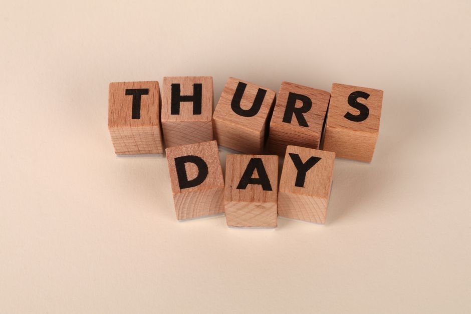 Thursday's Play: Aquarius Moon and the American Chorus