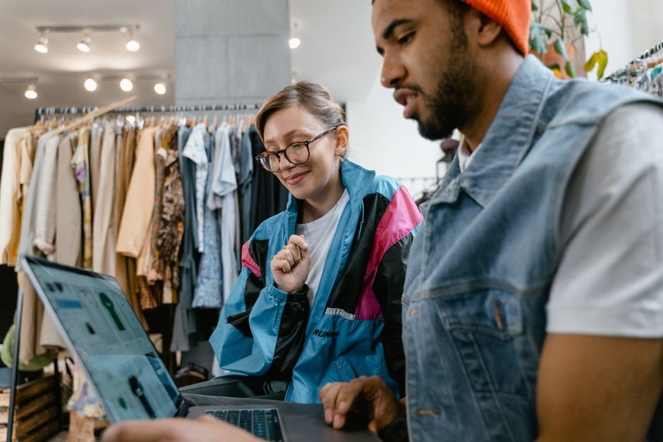 AI Hype Machines Are Outpacing Customer Trust—And the Bill’s Coming Due This Fall