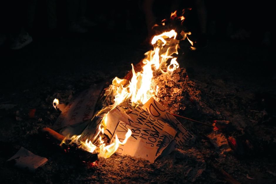 Data Center PR Is a Dumpster Fire—And These Lazy Comms Shops Are Pouring Gasoline