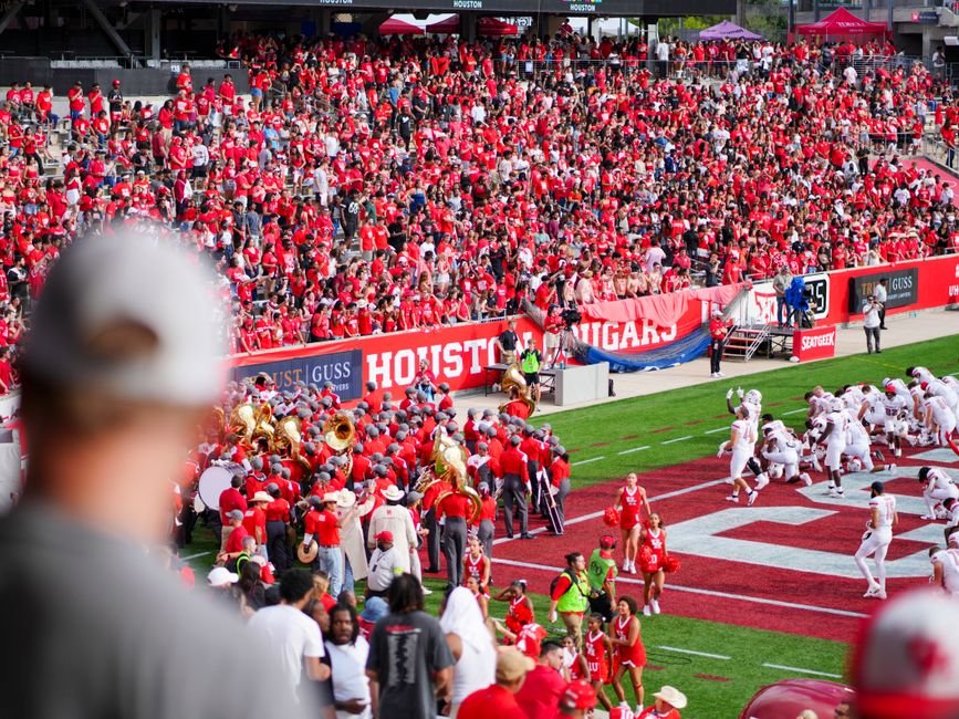 Modelo Doubles Down on College Football: Because Beer Ads Weren’t Loud Enough Yet
