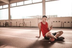 Strava Didn’t Become a Dumpster Fire: Why They’re Still Winning While Every Other Fitness App Implodes