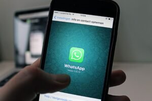 WhatsApp’s Latest Play in India: Bill Payments or Just a WeChat Wannabe Grift?