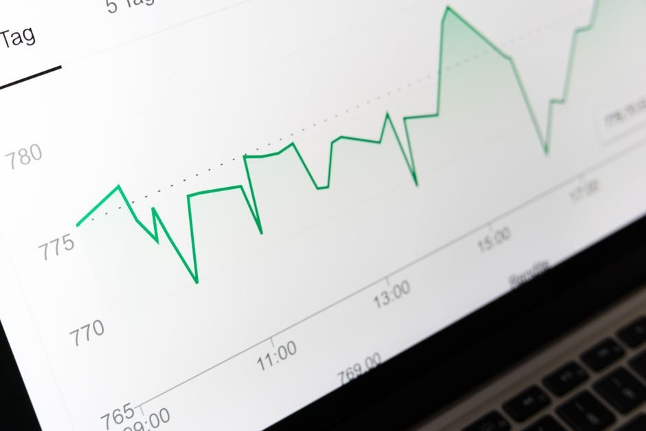 Ad Industry Counts Early Hits After Apple’s Safari Tracking Block