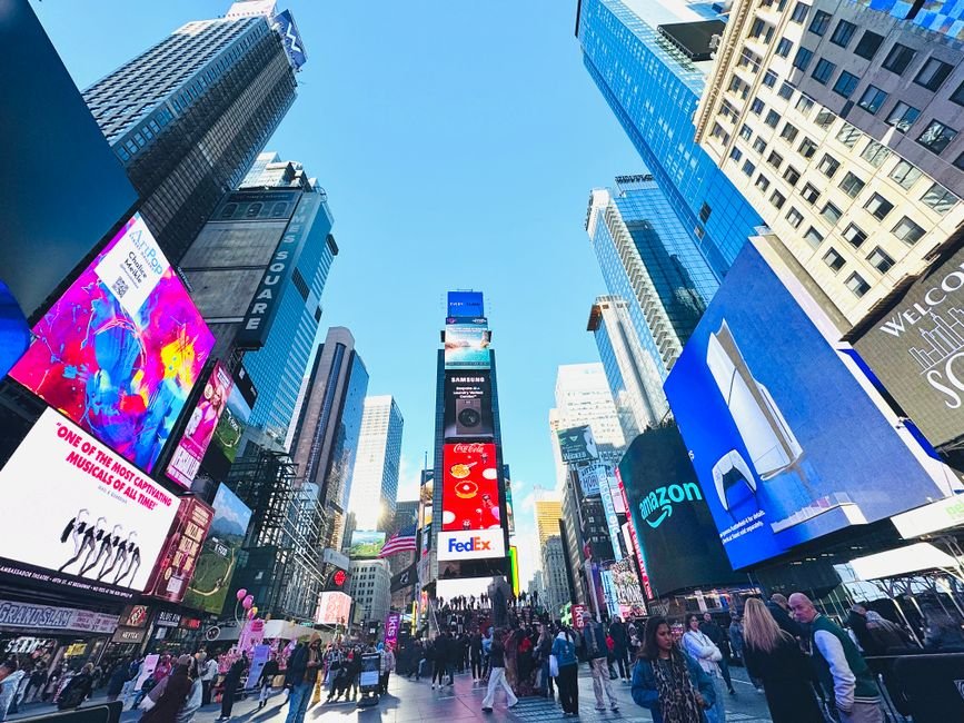 Advertising Week NY 2026: The Industry’s Annual Parade of Empty Buzzwords and the Agencies Who Love Them