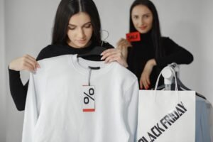 Retail’s Holiday Scam: Spend More, Get Less (And Thank the Discount Gods)