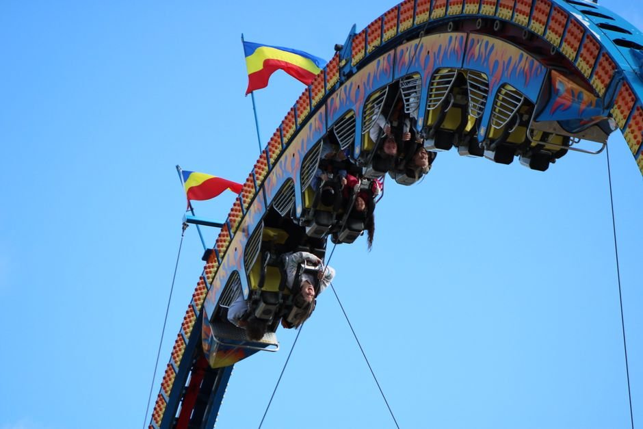 Six Flags Magic Mountain Kills the X2 Coaster After Lawsuits and Head Trauma: This Isn’t “The Right Thing to Do”—It’s Decades Late